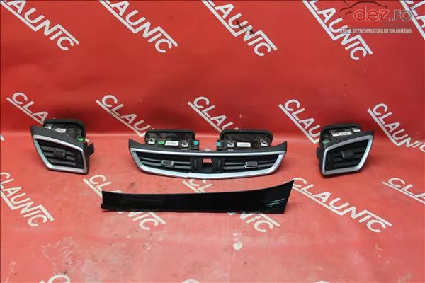 Grile aerisire bord Nissan Qashqai 2018
