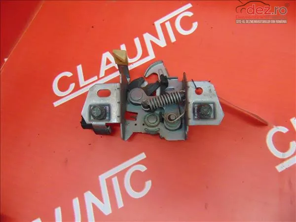 Incuietoare capota fata Volvo S40 2004