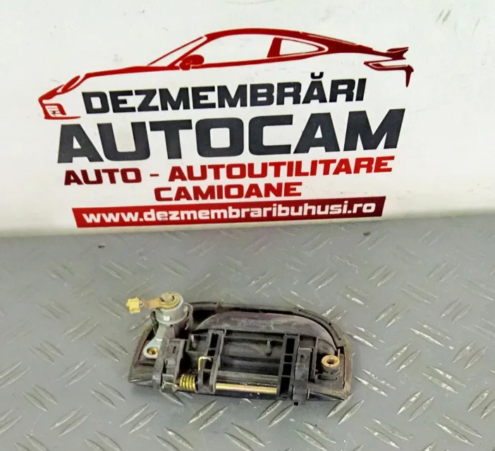 Maner Usa Exterioara Fata Stanga Mitsubishi Carisma [facelift] [1999 2004]
