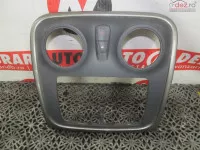 Consola Centrala Dacia Sandero 2013 Oem 682608729r 