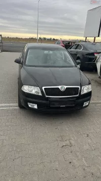 Dezmembram Skoda Octavia 2 1 6 Mpi Din 2008