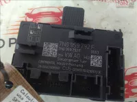 Calculator Confort Usa Dreapta Fata Skoda Yeti An Fabr 2012 (11924536)