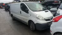 Dezmembrez Opel Vivaro 2008 