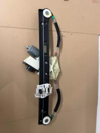 Macara Usa Stanga Spate Cu Motoras Bmw X3 E83 2007 Cod E007083011 Piese auto în Iasi, Iasi Dezmembrari