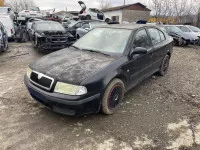 Dezmembrez Skoda Octavia 1 Tour 1 4 55kw 60cp Bca An 2005