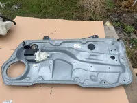 Macara Usa Cu Motoras Dreapta Fata Volkswagen Vw Golf 4 Doua Usi Piese auto în Iasi, Iasi Dezmembrari