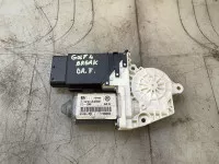 Motoras Macara Dreapta Fata Volkswagen Golf 4 Break 16v 55kw 1 4 Benzi Piese auto în Iasi, Iasi Dezmembrari