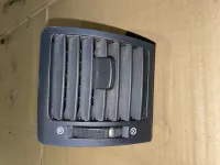 Grila Ventilatie Stanga Kia Sorento 2 5 4x4 D4cb 125kw 170 Cp E4 2008 în Iasi, Iasi Dezmembrari