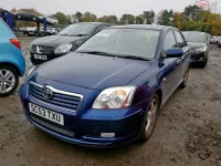 Aripa Toyota Avensis 2006 2009