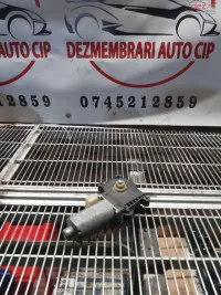 Motoras Macara Stanga Spate Bmw Seria 3 E46 Cod 0130821727