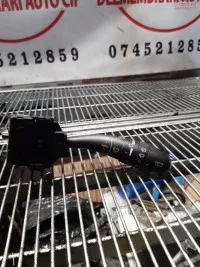 Maneta Stergatoare Hyundai I30 Cod 934202l021