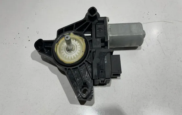 Motoras Macara Spate Mercedes Benz B Class W246 [facelift] [2014 2020] 