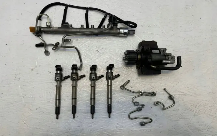 Kit Injectie 1 6tdi Cay Volkswagen Volkswagen Jetta 6 [2010 2014] 