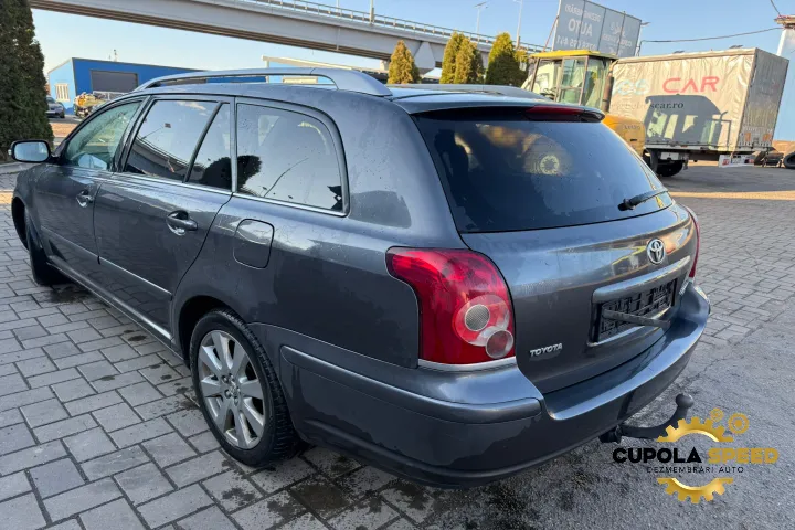 Aripa Spate Stanga Toyota Avensis 2 T25 [2002 2006] 