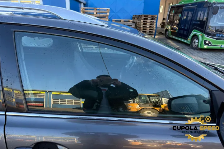 Geam Usa Fata Dreapta Toyota Avensis 2 T25 [facelift] [2006 2009] 