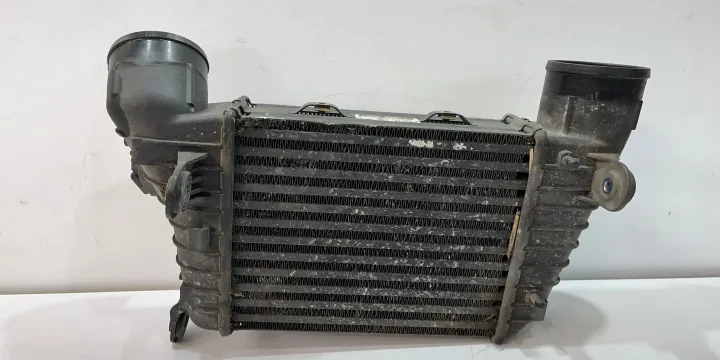 Radiator Intercooler Stanga 6 0 W12 Bentley Continental Gtc 