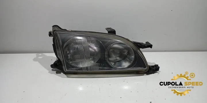 Far Dreapta 54533365 Toyota Avensis [1997 2000] 