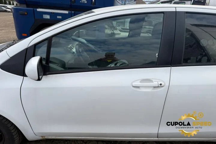 Usa / Portiera Fata Stanga Toyota Yaris 2 [2005 2009] 