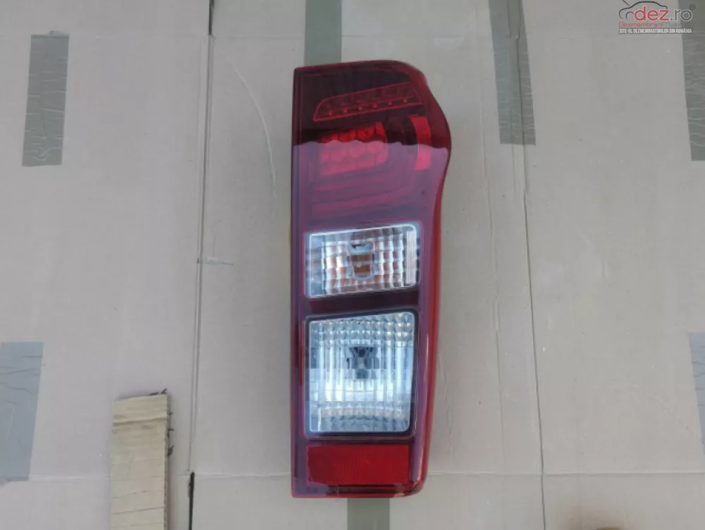 Lampa Spate Dreapta Isuzu D Max Lift Led Dark 2012