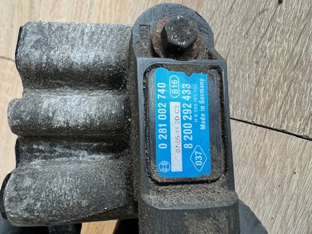 Senzor Presiune 0 281 002 740 Nissan Qashqai J10 [2007 2010] Crossover 5 Usi 2 0