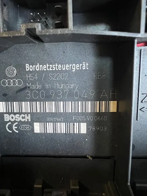 Calculator / Modul Confort 3c0 937 049 Ah Volkswagen Vw Caddy 3 [2004 2010] Maxi