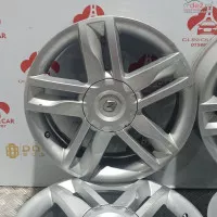 Jante Renault 6 5jxr17 | 4x100 | Et49 | 4x100 R17 | 8200731427 | Clinique Car (7675540)