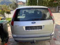 Vand Ford Focus Combi din 2007, avariat in spate