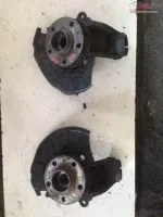 Fuzeta Stanga Si Dreapta Volkswagen Golf 4 Modelul Cu Pivot Conic Suport Etrier Detasabil 
