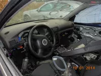 Dezmembrez Passat 2000